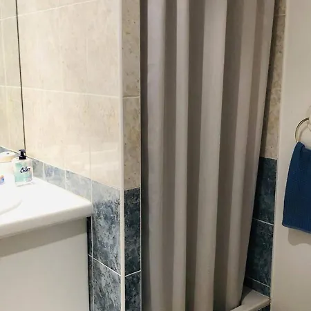 T2 A A 400m De La Avec Balcon Et Parking Prive - Fr-1-433-48 Апартаменты *