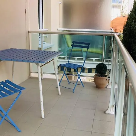 T2 à à 400m De La Avec Balcon Et Parking Privé - Fr-1-433-48 Apartamento Arcachón